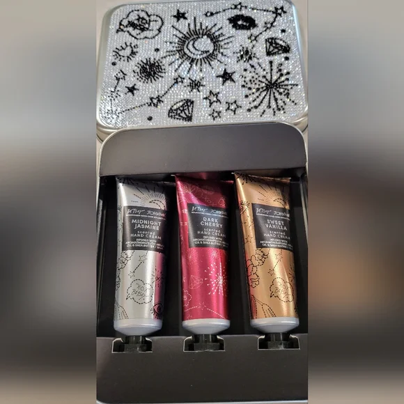 Betsy Johnson hand creams Collectible tin - Picture 3 of 8
